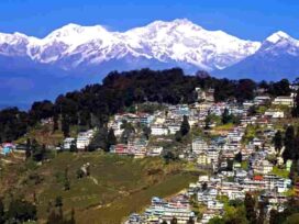 Darjeeling opening for tourists from September